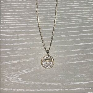 Last Supper 10K Gold circle pendant necklace